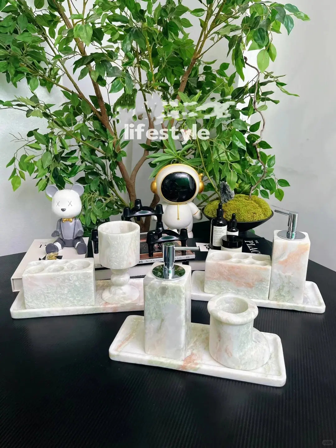 Marble Bathroom Tray in Norwegian Colored Jade – Organizer for Cosmetics & Jewelry